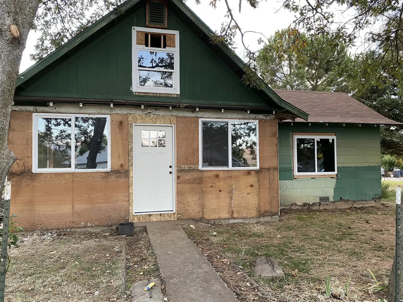 04 Siding Repair Progress
